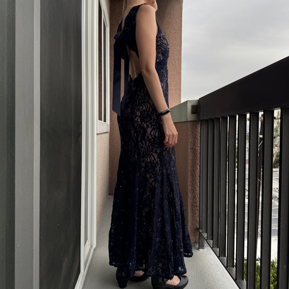 Nightway evening gown dress - Picture 5 of 10